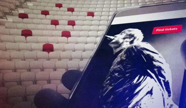 Touts employ overseas workers to bulk-buy gig tickets Image